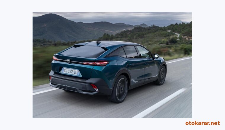 Peugeot 408 resmi