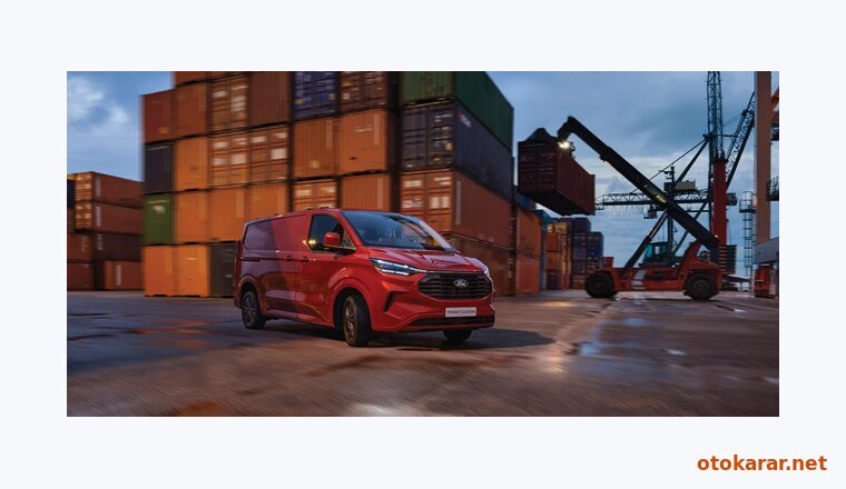Ford Transit Custom Van resmi