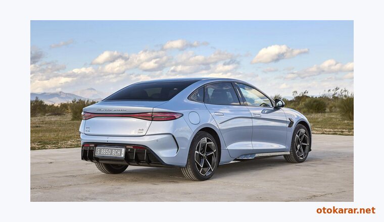 BYD Byd Seal AWD resmi