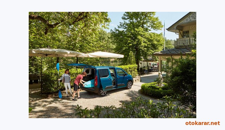 Fiat E-Doblo Panorama resmi