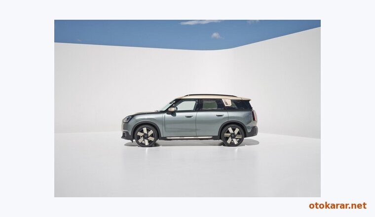 Mini Countryman-E SE ALL4 resmi
