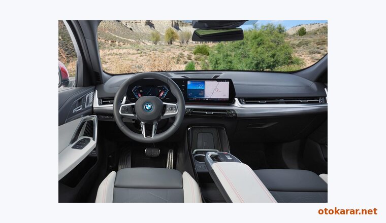 BMW İX2 resmi
