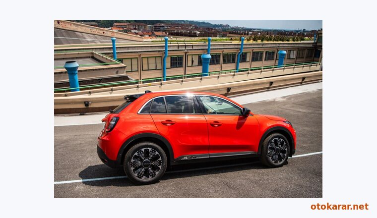 Fiat 600 resmi