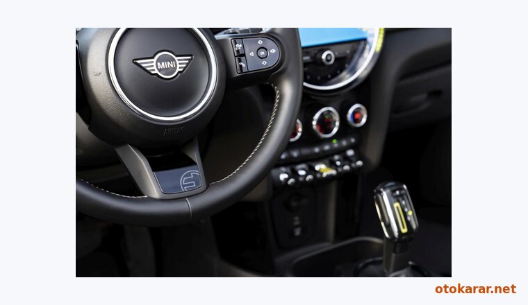 Mini Cooper S Cabrıo resmi