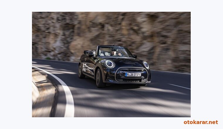 Mini John Cooper Works Cabrıo resmi