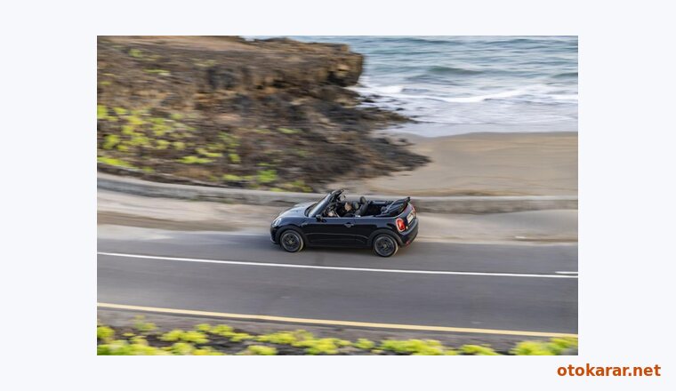 Mini John Cooper Works Cabrıo resmi