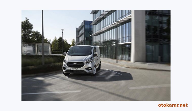 Ford Transit Custom Van BEV resmi