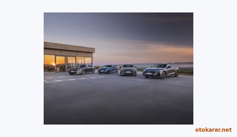 Audi S5 Sedan resmi