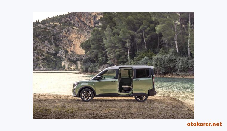 Ford Journey Courier resmi