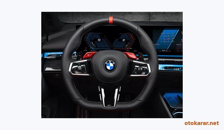BMW M5 Touring resmi