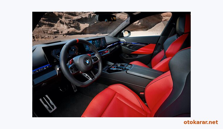 BMW M5 Touring resmi