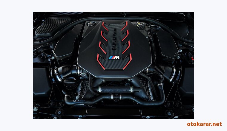 BMW M5 Touring resmi