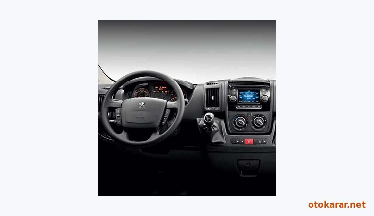 Peugeot Boxer Van resmi