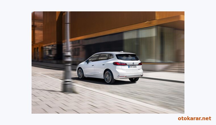 BMW 2 Serisi Active Tourer resmi