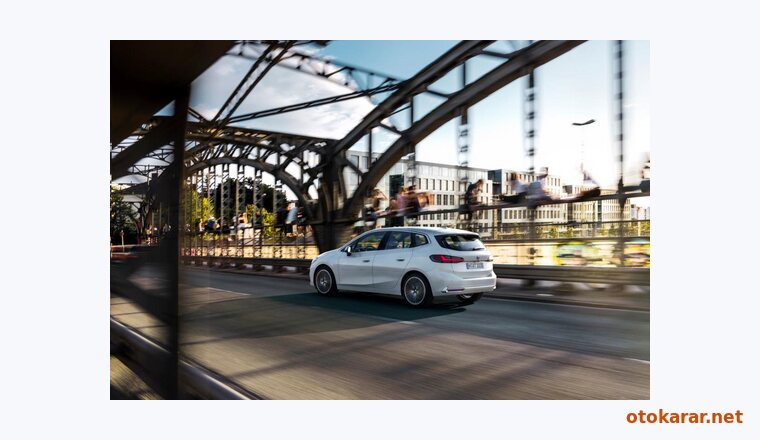BMW 2 Serisi Active Tourer resmi