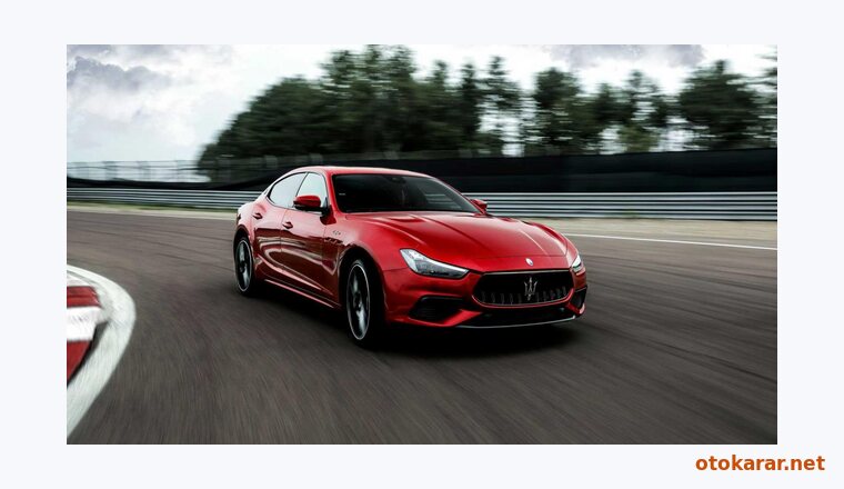 Maserati Qattroporte resmi