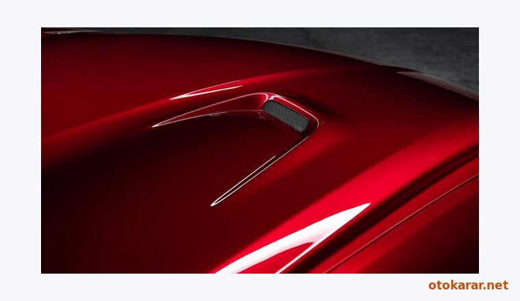 Maserati Qattroporte resmi
