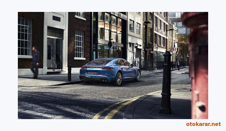 Porsche Panamera resmi