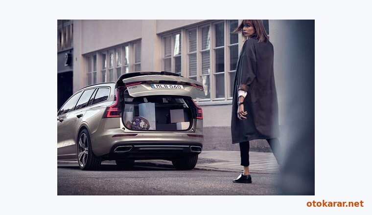 Volvo V60 resmi