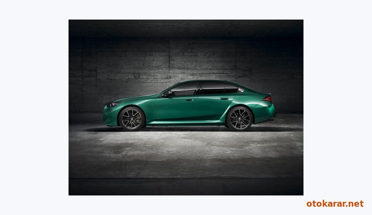 BMW M5 resmi