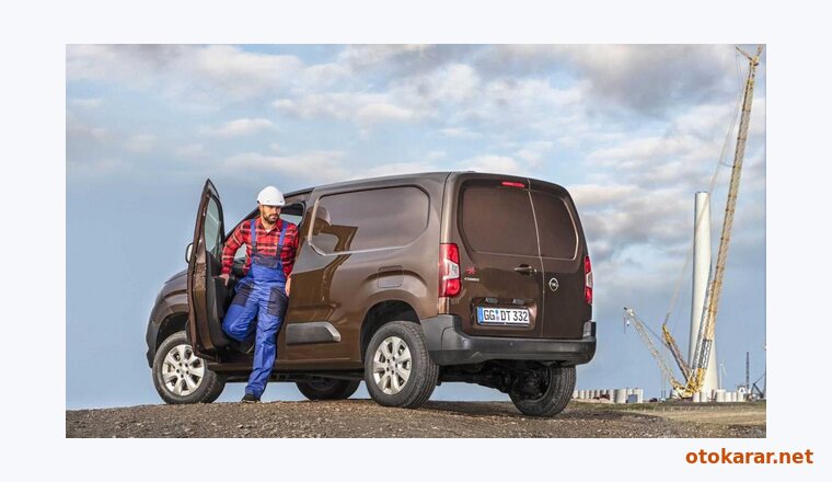 Opel Combo Cargo resmi
