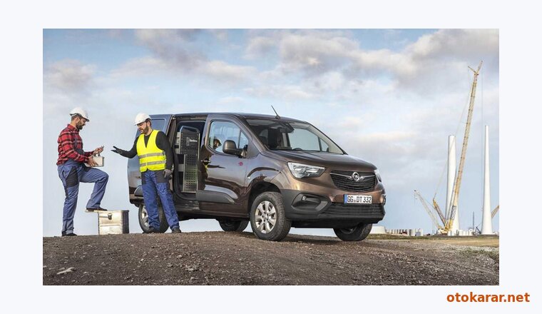 Opel Combo Cargo resmi
