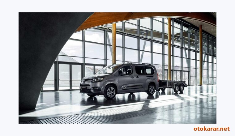 Toyota Proace City resmi