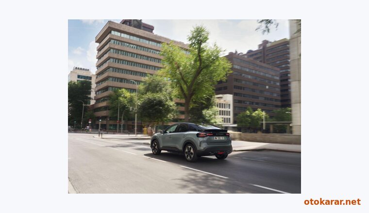 Citroën Citroen C4 resmi