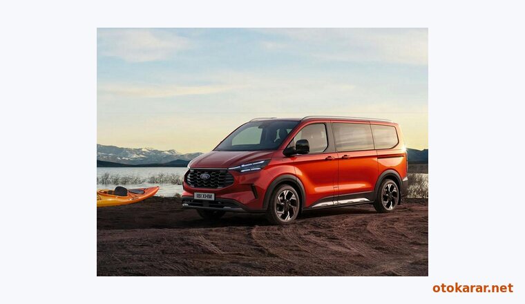 Ford Tourneo Custom Minibüs resmi