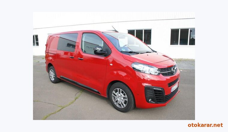 Opel Vivaro City Van resmi