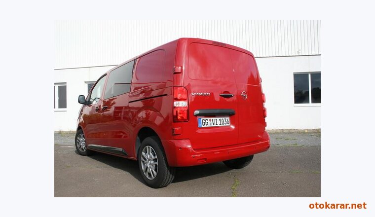Opel Vivaro City Van resmi
