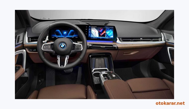 BMW İX1 resmi