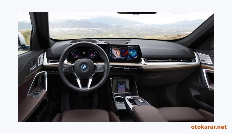 BMW İX1 resmi
